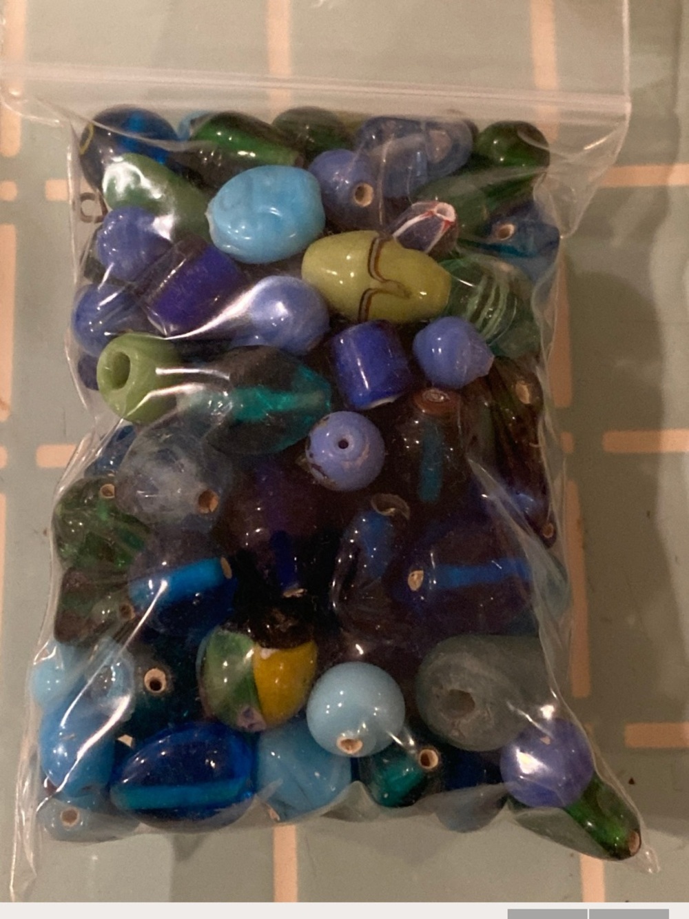 Assorted Glass Beads Packs - Picture 5 of 6